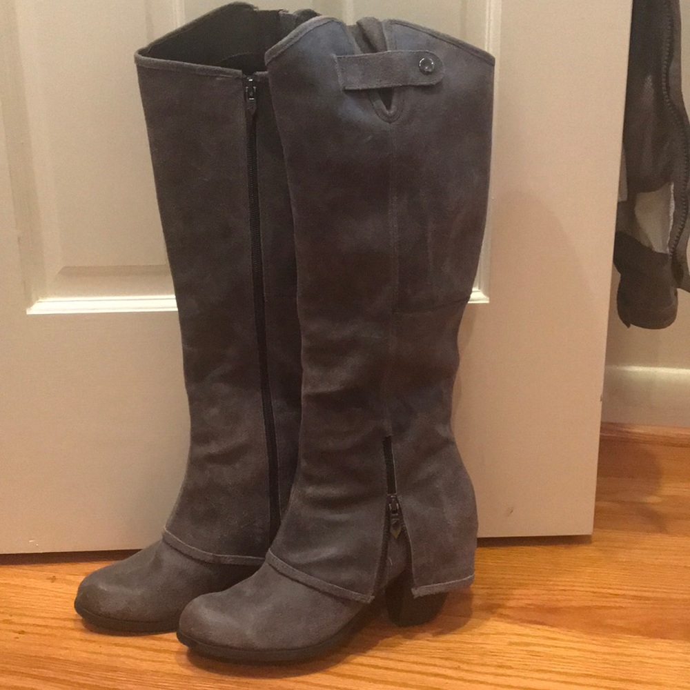 Grey suede Fergie boots